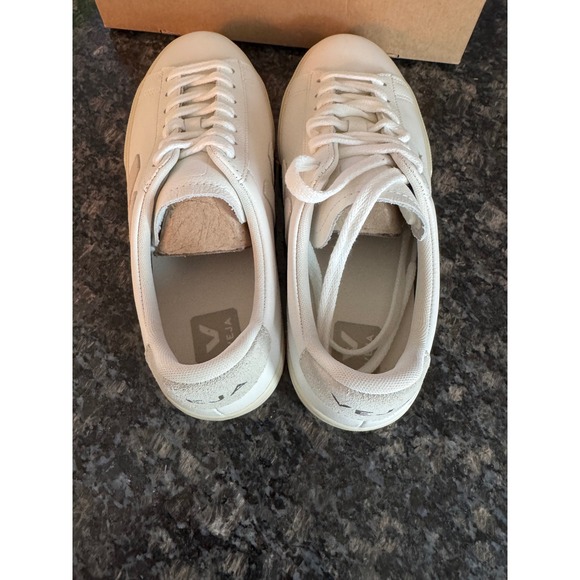 Veja Campo Leather Extra-White Natural-Suede Sneakers CP0502429A400 Womens 9 M 7 - Picture 3 of 7